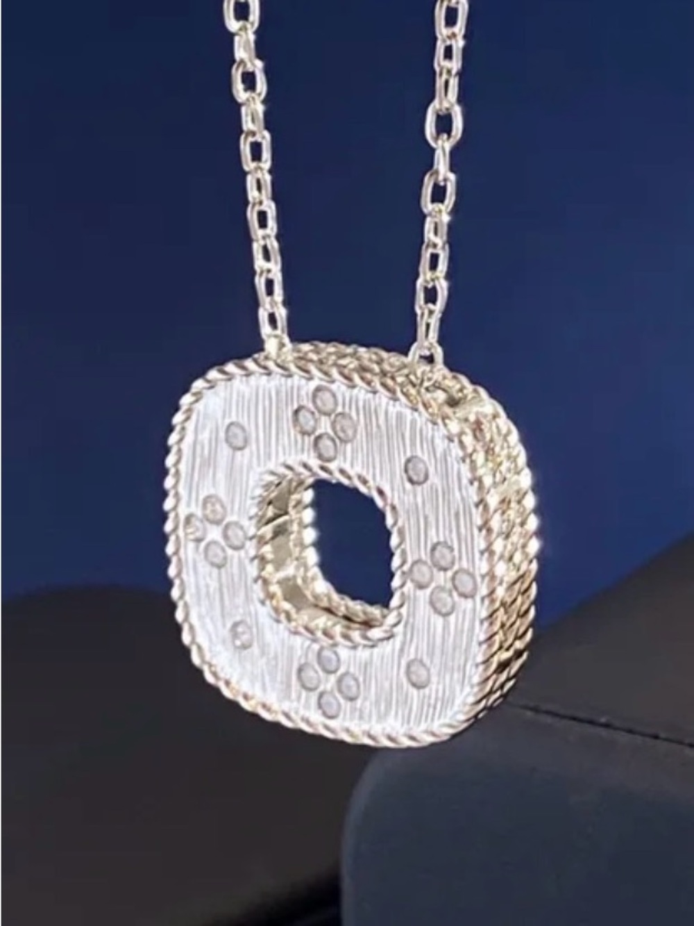 Square Rope-Edge CZ Pendant Necklace NWT 18KT Gold Plated Brass - Picture 4 of 4